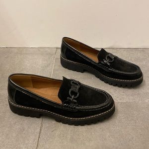 Donald Pliner NWOT Women's Moc Toe Loafers Black Suede Patient Leather Size 8.5